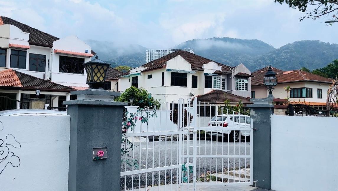 Batuferringhi Children Waterslid Paradise 3Mins To The Beach Villa Batu Feringgi Exterior foto